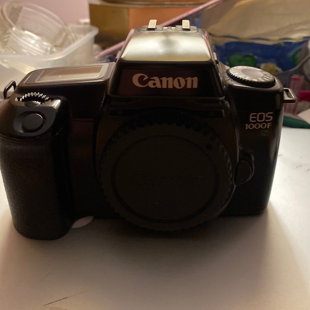 Canon EOS 1000F camera